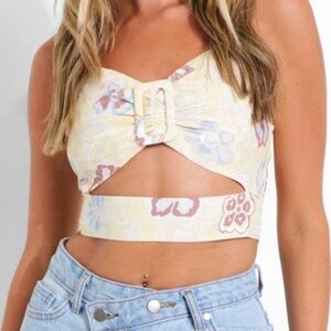 Bohoo Floral Printed Buckle Detail Crop Top